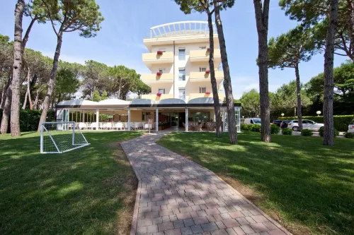 Aparthotel la Pineta - Apartments