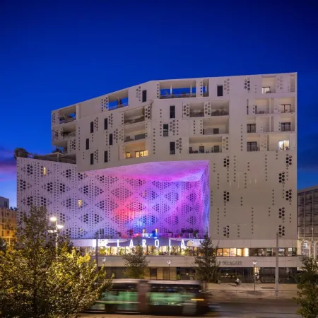 Campanile Montpellier Centre ST Roch Отели в г. Монпелье