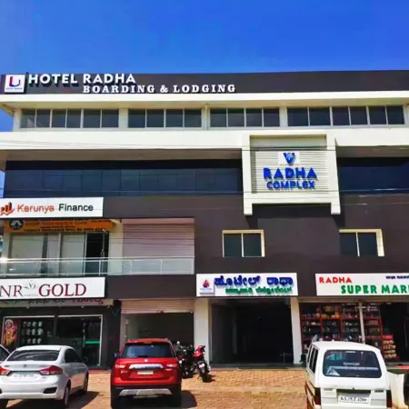 Hotel Radha