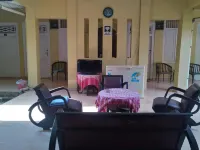 Hotel Pekalongan Syariah Mitra RedDoorz Hotels in Pekalongan City