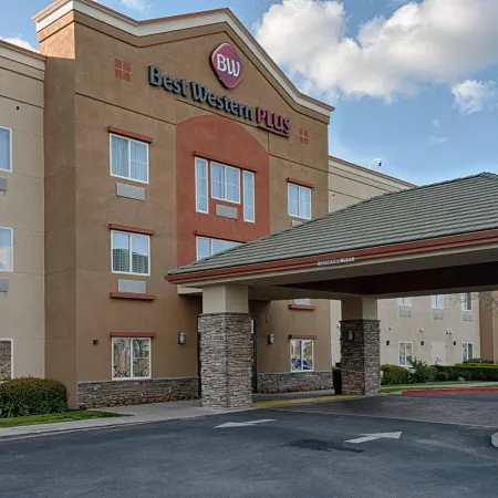 Best Western Plus Delta Inn  Suites