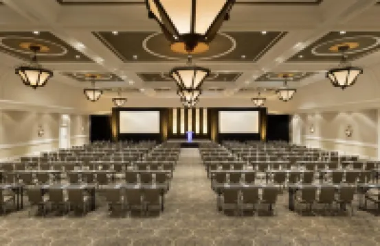 InterContinental Hotels SAINT PAUL RIVERFRONT by IHG