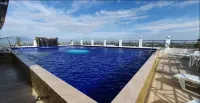 Kandi Palace - Rooftop Pools