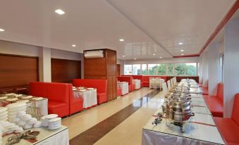 Hotel MB International