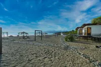 Aqua Resort Hotel - Beach