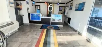 Motel 6 San Diego, CA - Airport - Harbor - parking