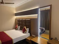 HOTEL SRIMANIYA - Beach