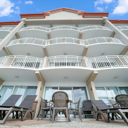 Montreal Beach Resort