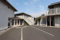 Pacific Inn Monterey - Motels