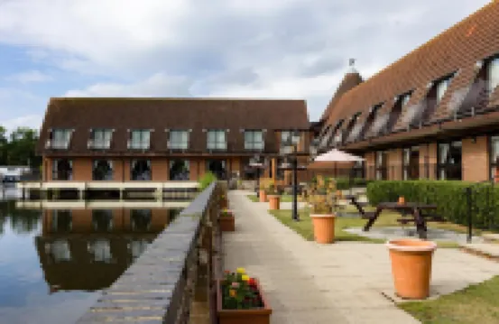 Lakeside International Hotel