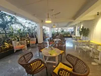 Embassy Suites โรงแรมใกล้ไอเอสบี