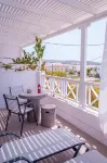 Milos Bay Suites