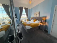 The Jubilee Hotel West- with Spa Facilities - Parking
