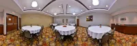 Holiday Inn Express & Suites PITTSBURG by IHG - Breakfast