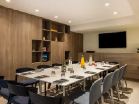 Staybridge Suites CANNES CENTRE by IHG โรงแรมในคานส์
