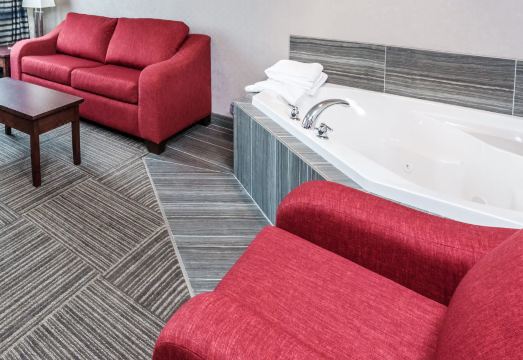 5. 라마다 바이 윈..