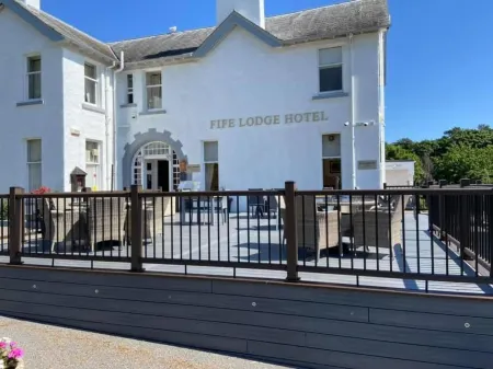 Fife Lodge Hotel Отели в г. Gardenstown