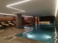 Hotel Touring - Pools