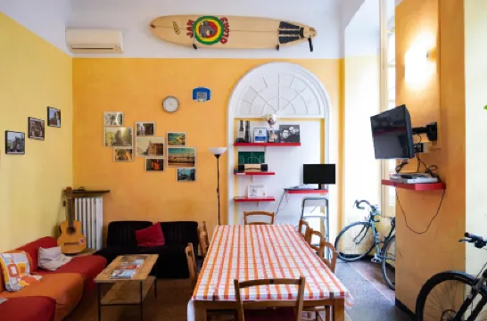 熱那亞瑪內納旅館