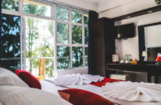 Sunny Suites Inn