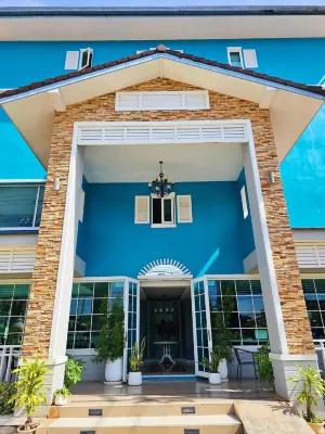 Baanthana Boutique Hotel Hôtels à : Surat Thani