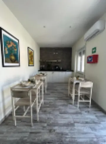 卡拉索設計客棧 - 羅馬機場