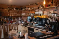 Complex Living - bar
