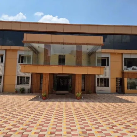 Hotel Badami Court