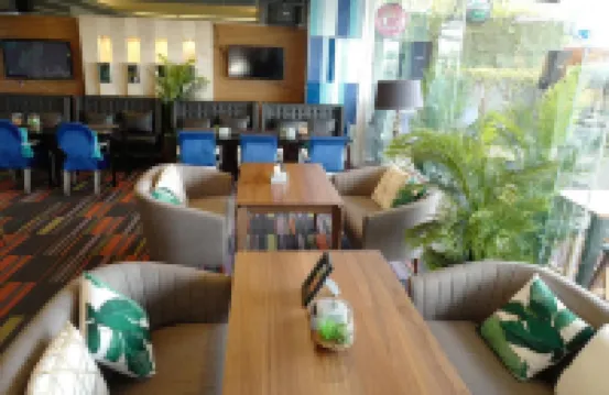 โรงแรมไชยแสงพาเลส โรงแรมในอำเภอ บางระจัน