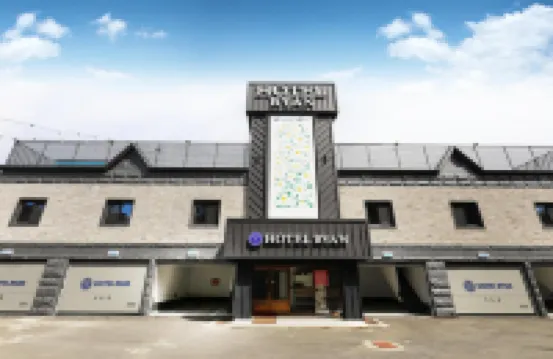 Hotel Ryan