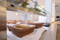 AzuLine Hotel Palmanova Garden - Aamiainen