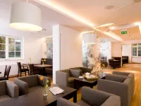 Baurs Park Hotels near Cranz