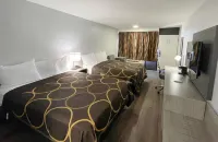 Super 8 by Wyndham Pigeon Forge Downtown