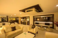 Regenta Inn Embassy