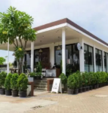 Emerald Bintaro by Kakarama Room