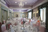 The Angel Hotel - breakfast