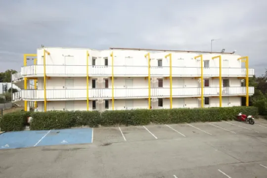 Premiere Classe Avignon - Courtine Gare