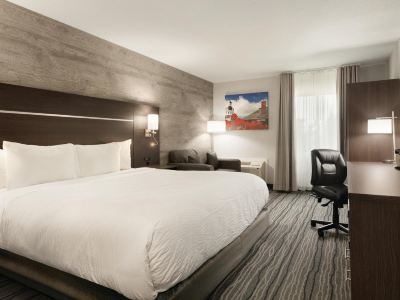 Days Inn by Wyndham Kingston