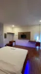 Guest House Upy Các khách sạn ở Ngestiharjo