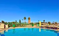 Sillage palace - Rooftop Pools