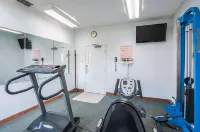 Quality Inn - Gym