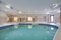 Comfort Inn & Suites Verona at Turning Stone Resort Casino - Pools