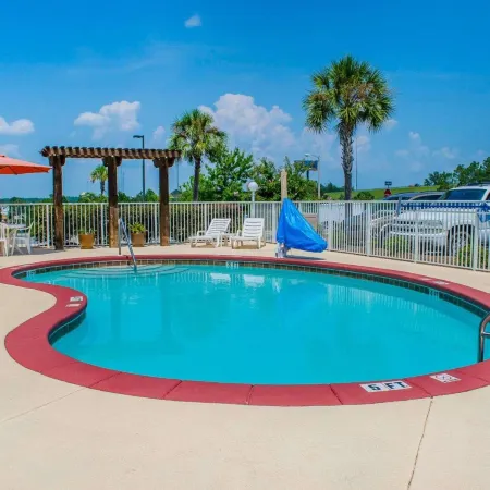 Comfort Inn & Suites Crestview South