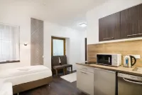 Paulay Downtown Apartments - Condos