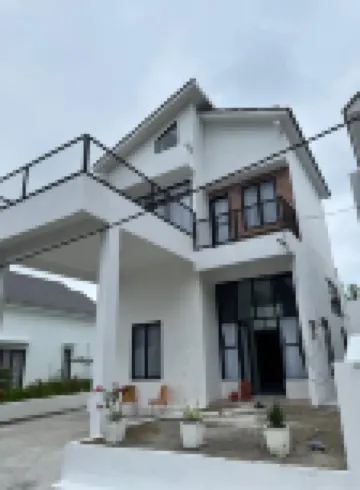 Villa Tropical Garden N2 Hotels near Hillpark Sibolangit