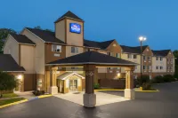 Baymont by Wyndham Piqua Hotels in Sidney