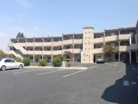 奧克蘭梅里特湖美洲最佳價值酒店