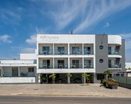 KR Hotels - Albufeira Lounge โรงแรมในอัลบูเฟรา
