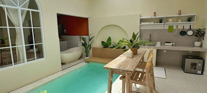 At Paviliun Villa with Private Pool Hotels in Mantrijeron