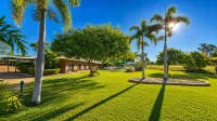 Heritage Lodge Motel